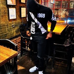 Meet your Posher, Willie